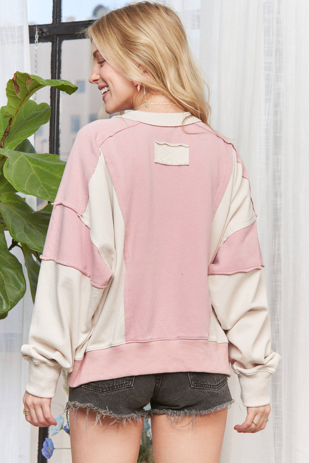 CET2677 -SOLID LONG SLEEVES SWEATER TOP